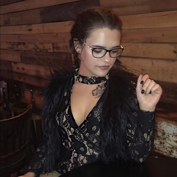 Romper - Picture 1 of 4